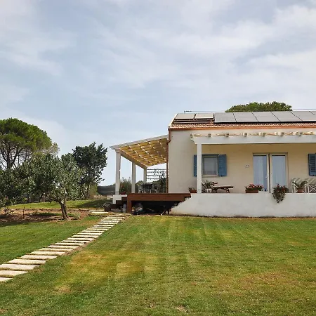 Locazione Turistica Cala Saccaia Trilo A *